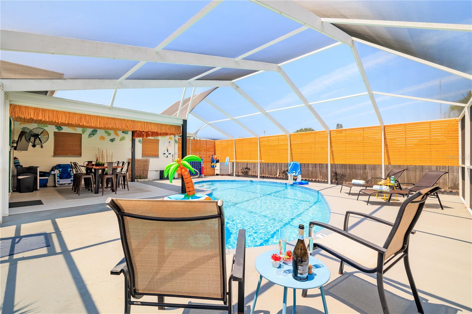 Image 19 of 25 For 8415 Iris Avenue