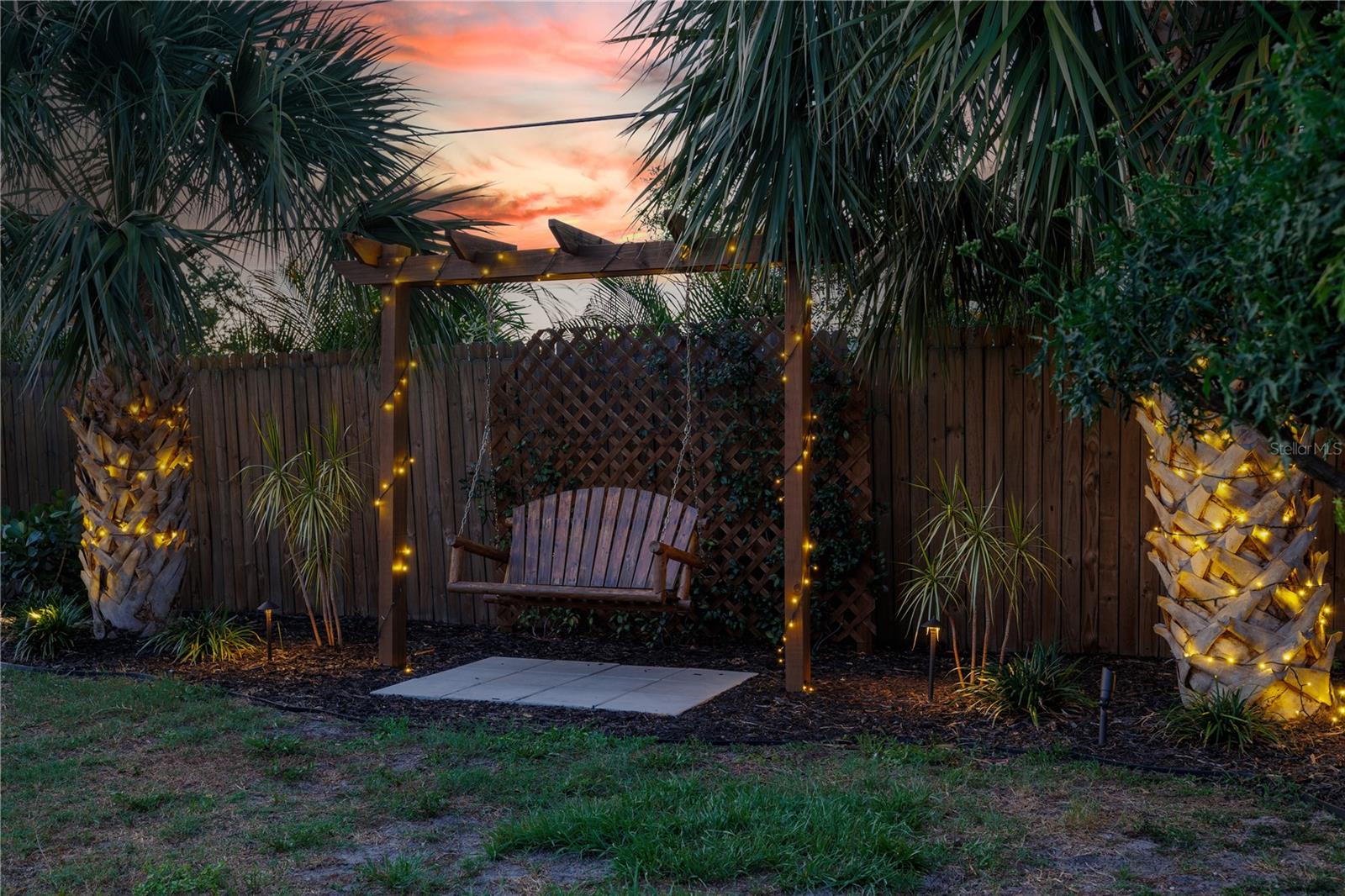 Image 22 of 25 For 8415 Iris Avenue