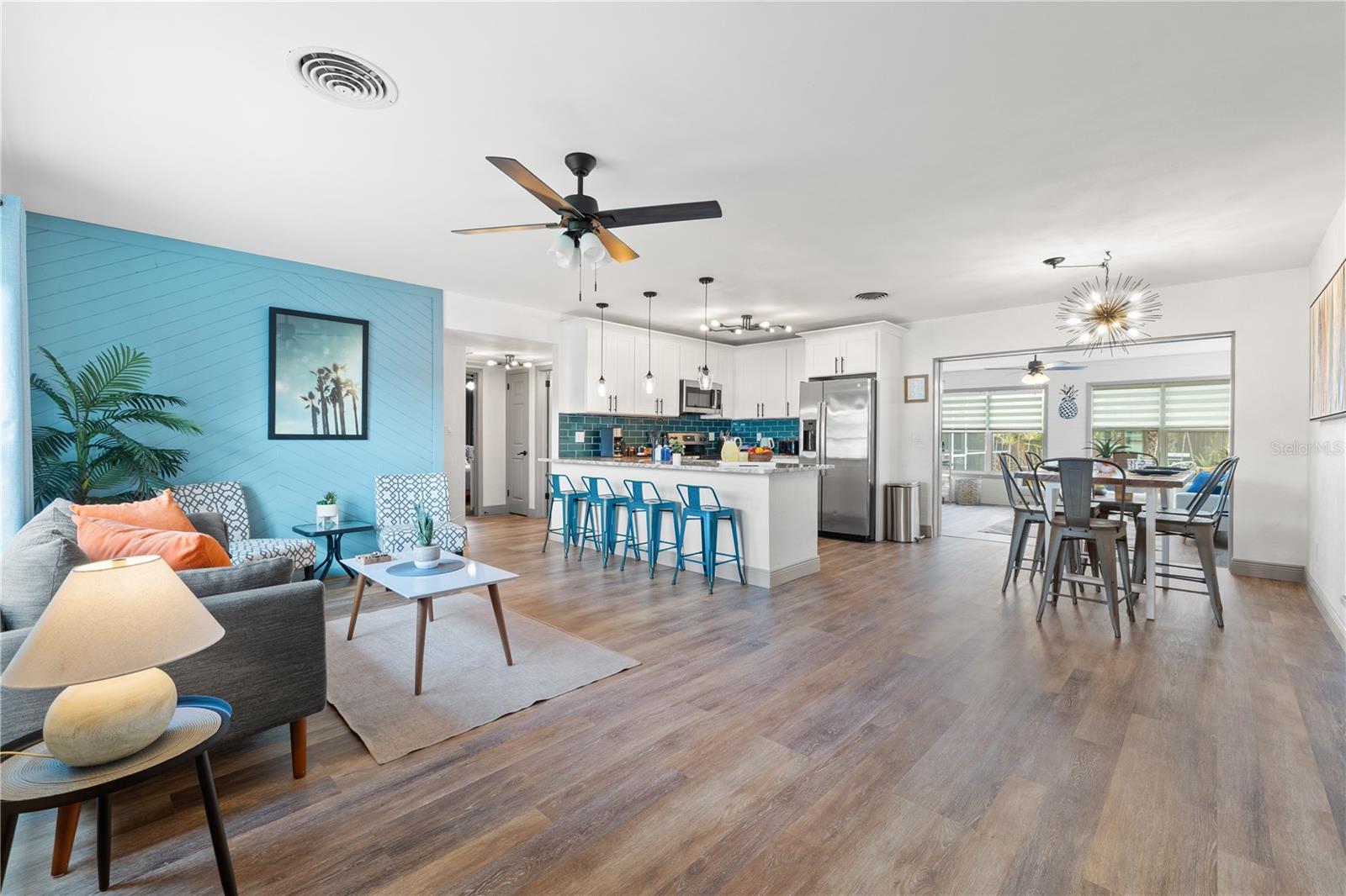 Image 4 of 25 For 8415 Iris Avenue