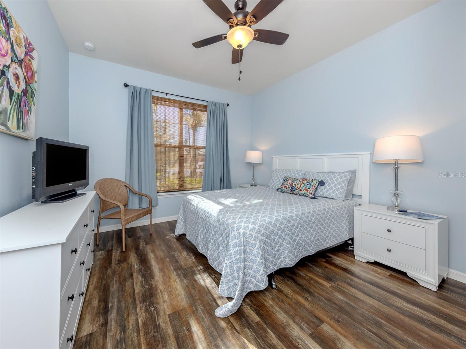 Image 11 of 43 For 13678 Yelma Street