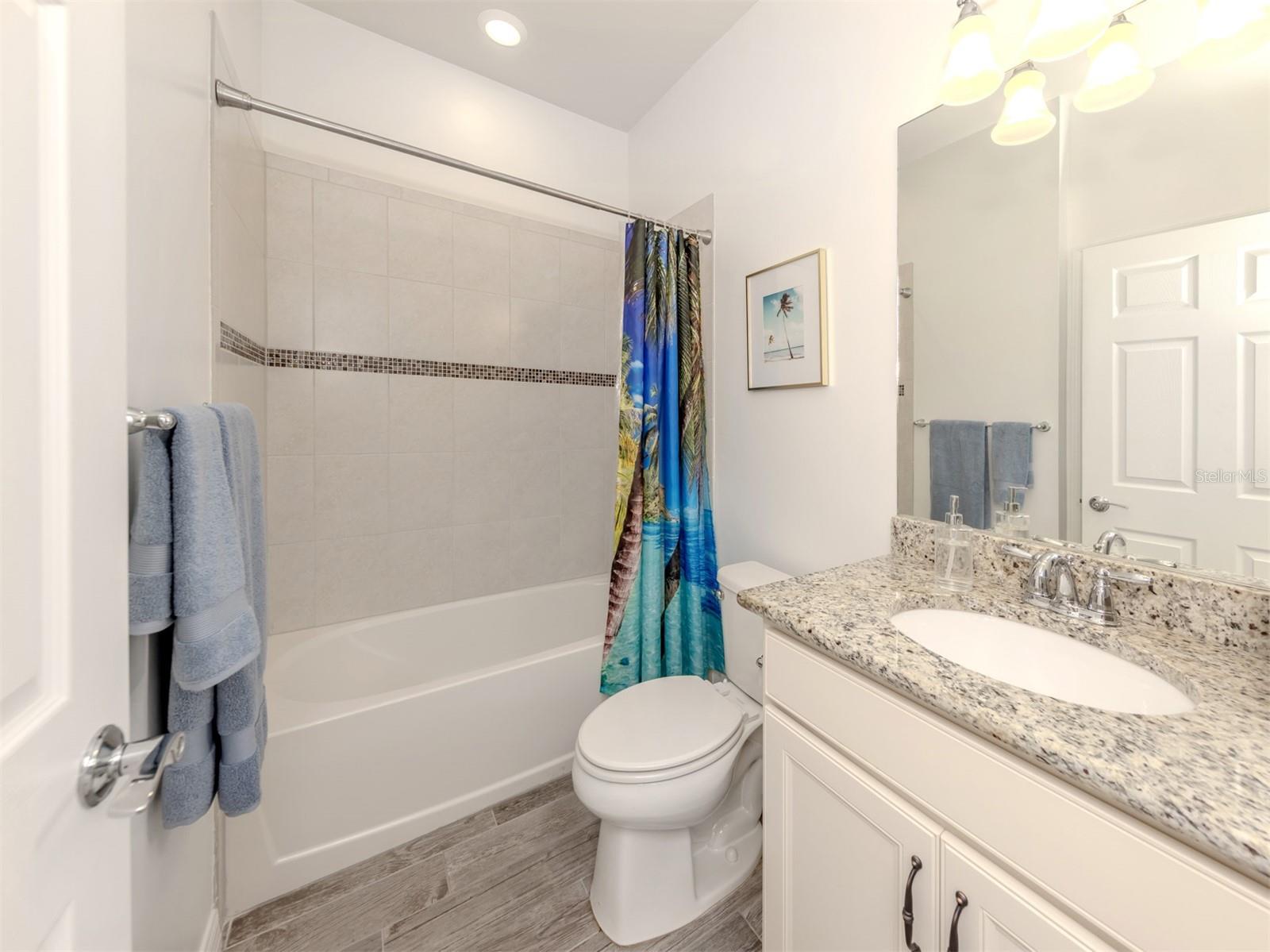 Image 12 of 43 For 13678 Yelma Street