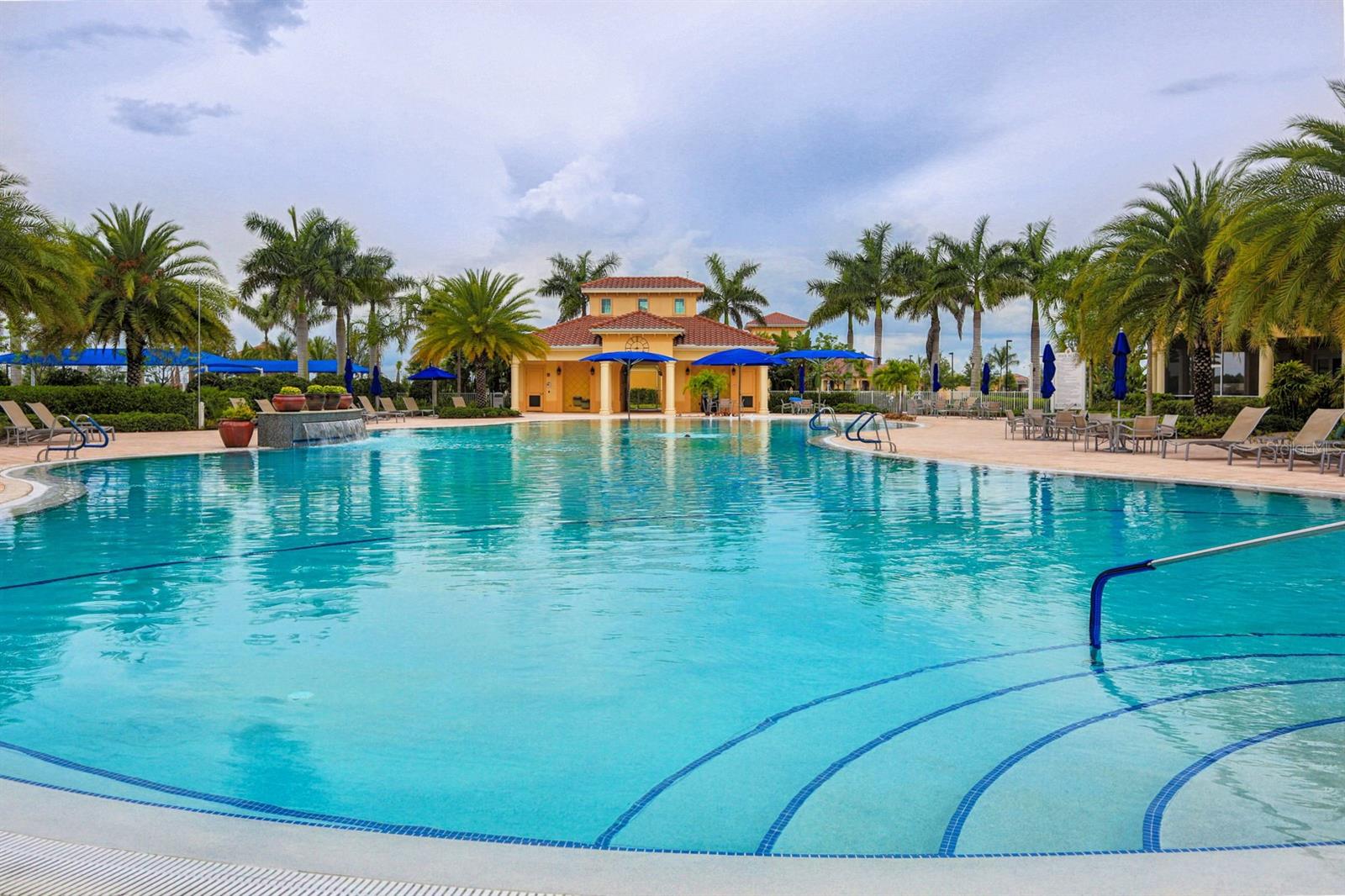 Image 39 of 43 For 13678 Yelma Street