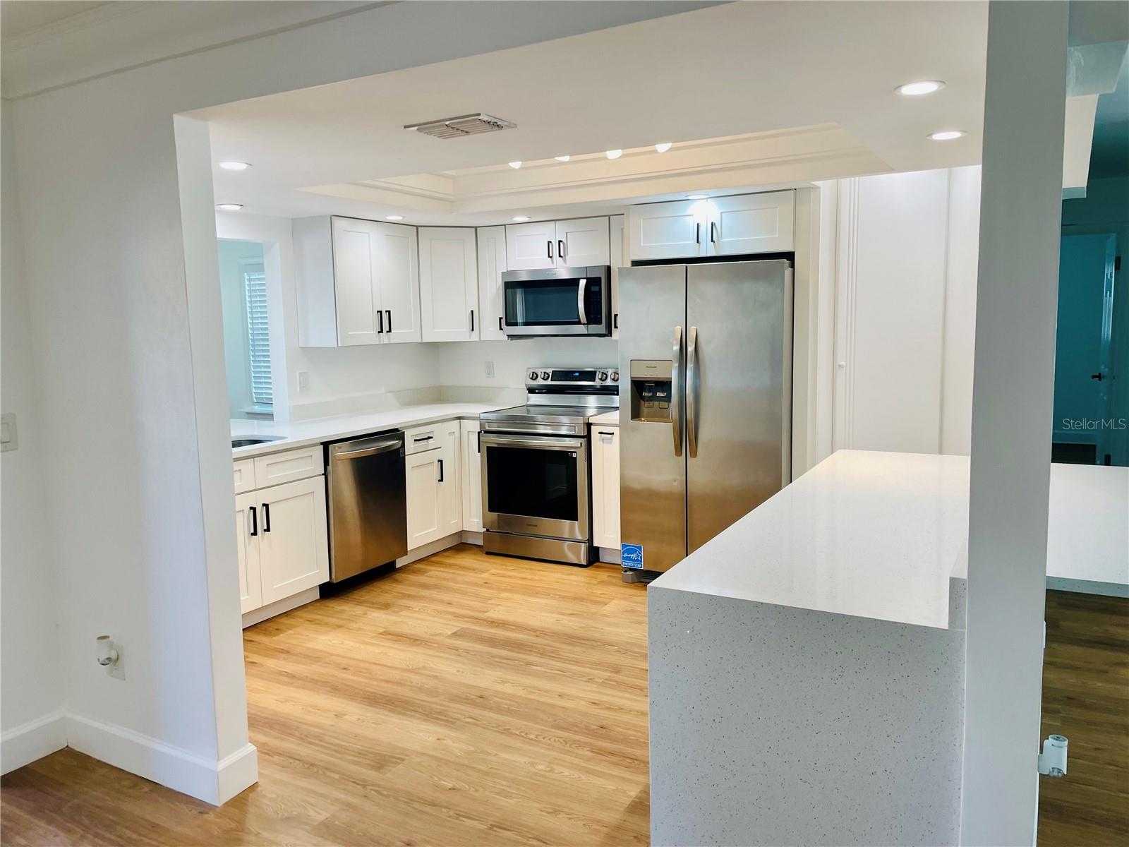 Image 10 of 32 For 3014 Southern Parkway W