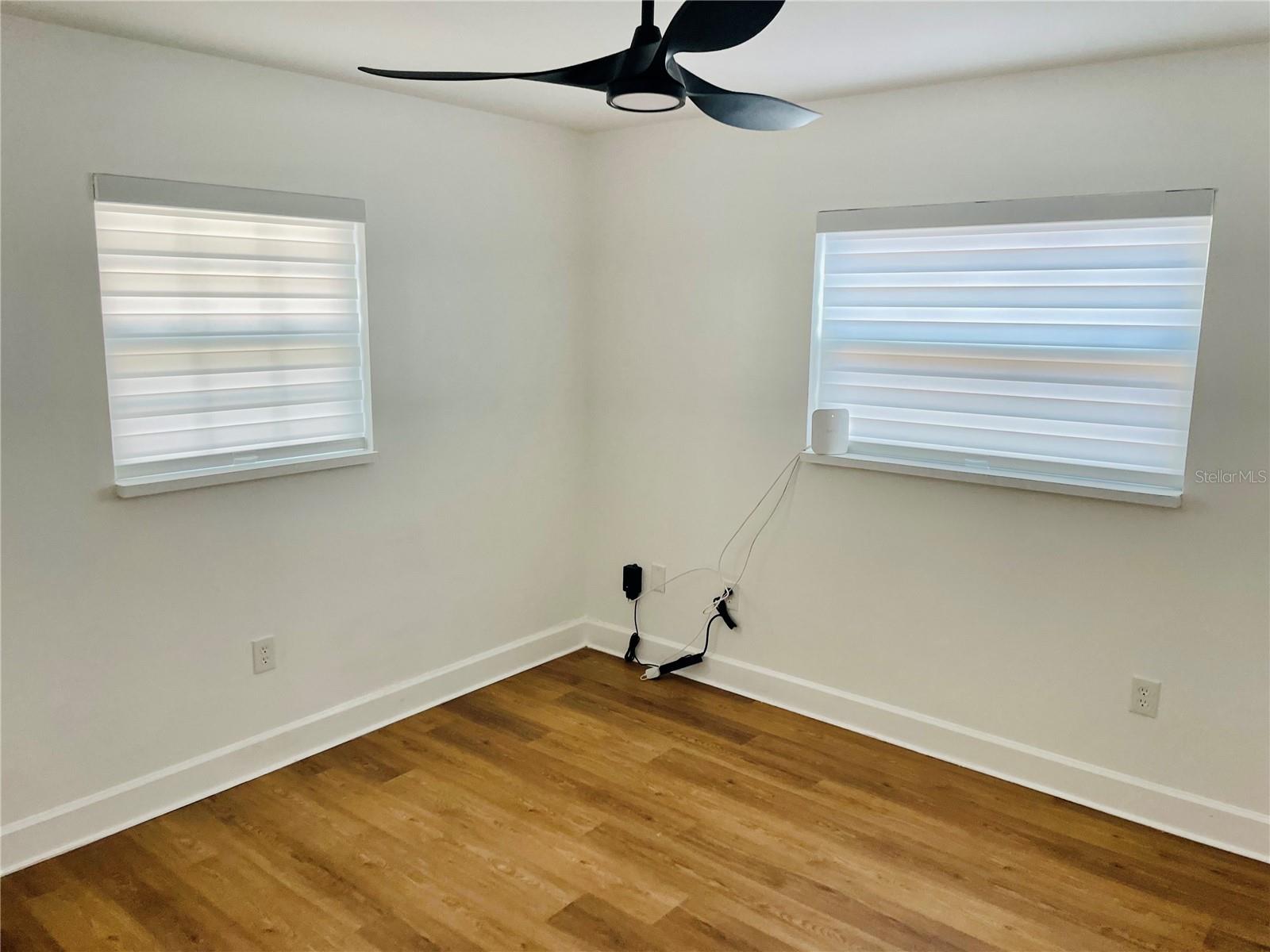 Image 21 of 32 For 3014 Southern Parkway W