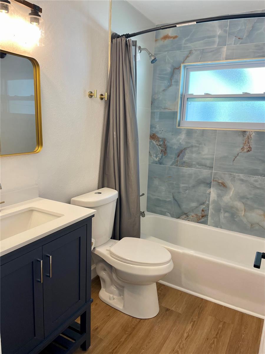 Image 23 of 32 For 3014 Southern Parkway W