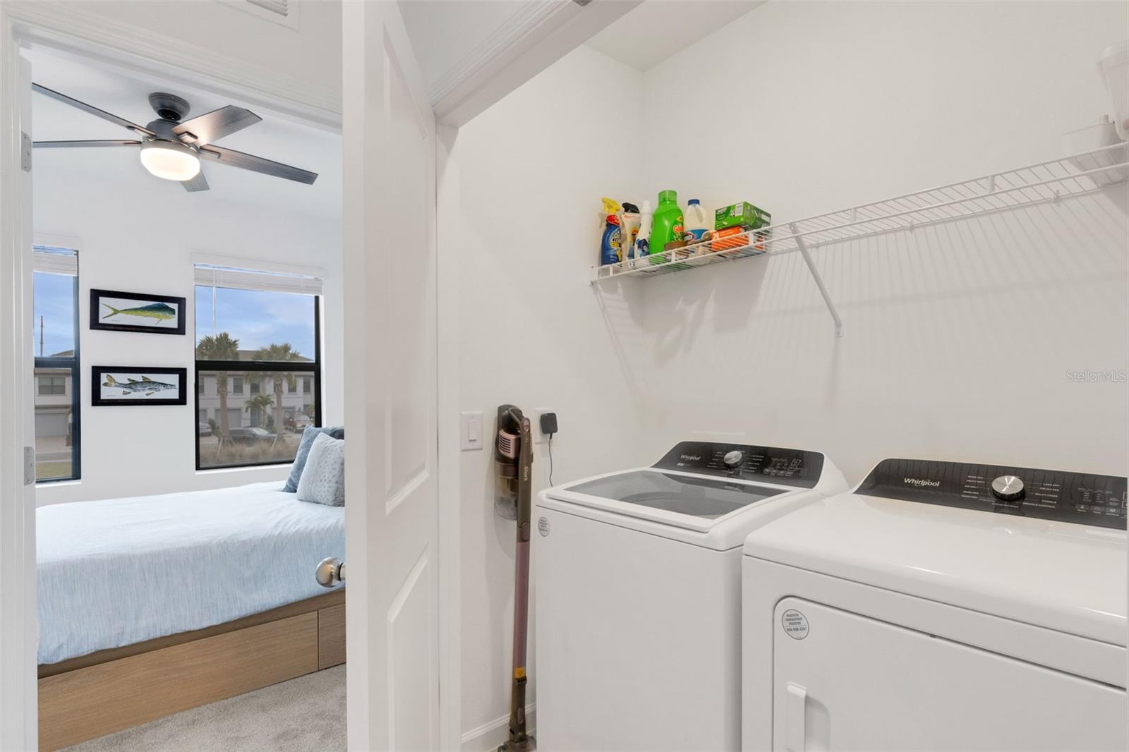 Image 16 of 45 For 6352 Silverstar Drive