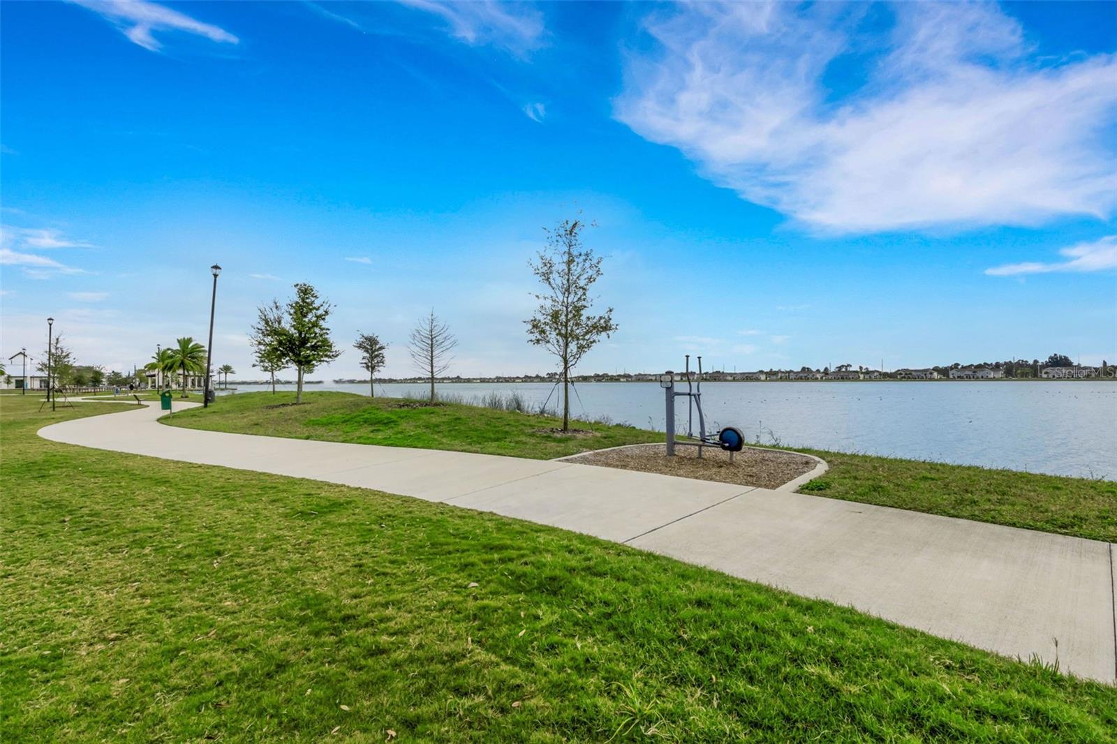 Image 36 of 45 For 6352 Silverstar Drive