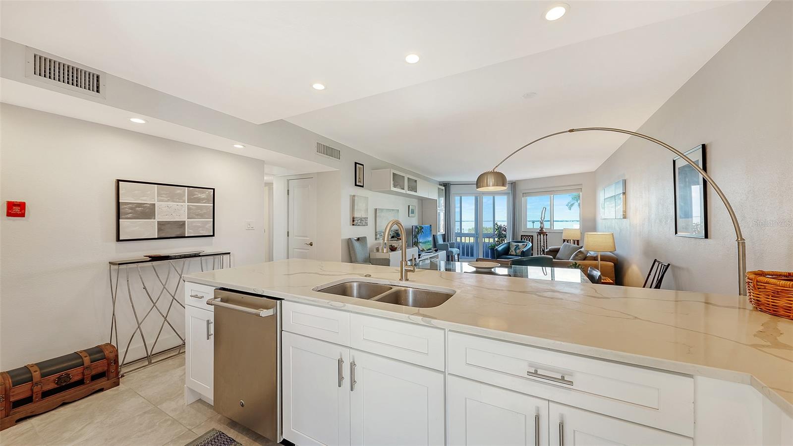 Image 12 of 46 For 771 John Ringling Boulevard 2