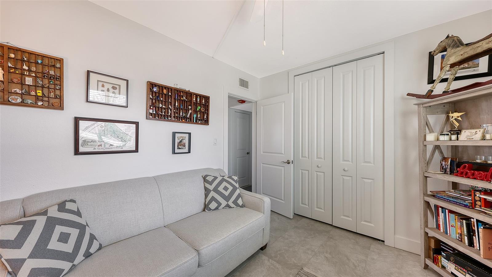 Image 18 of 46 For 771 John Ringling Boulevard 2