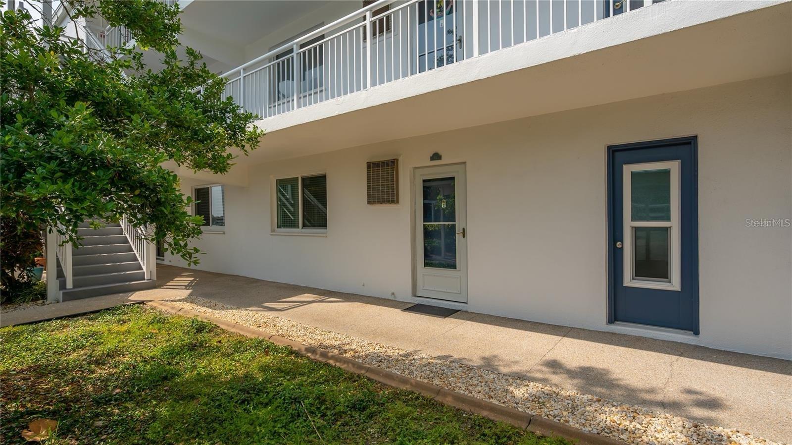 Image 40 of 46 For 771 John Ringling Boulevard 2