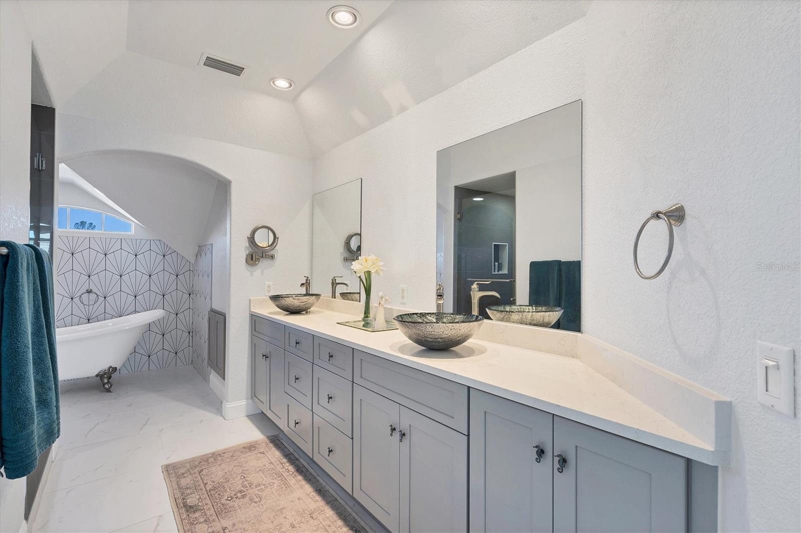 Image 39 of 65 For 1910 Oregon Trail