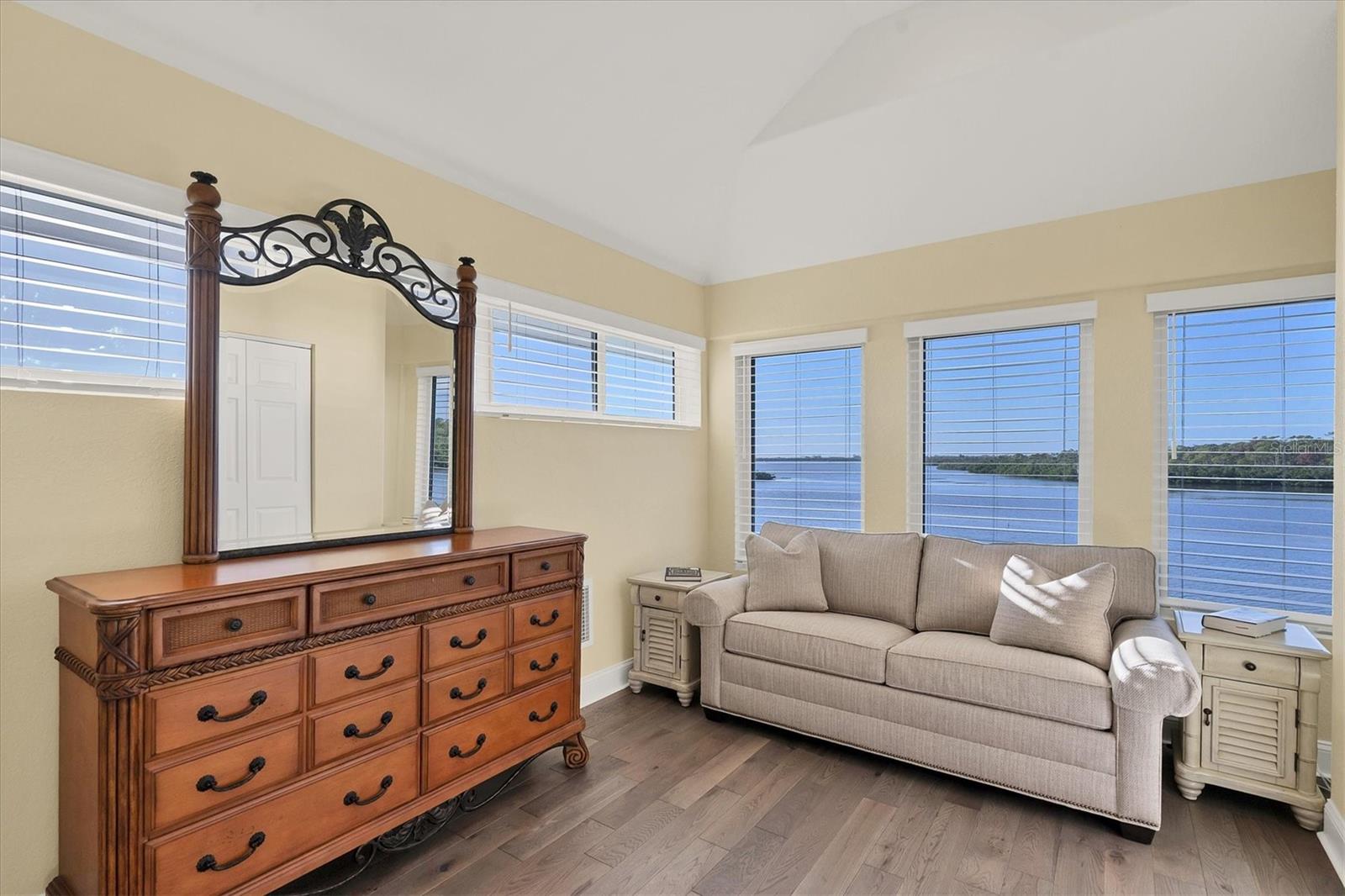 Image 44 of 65 For 1910 Oregon Trail