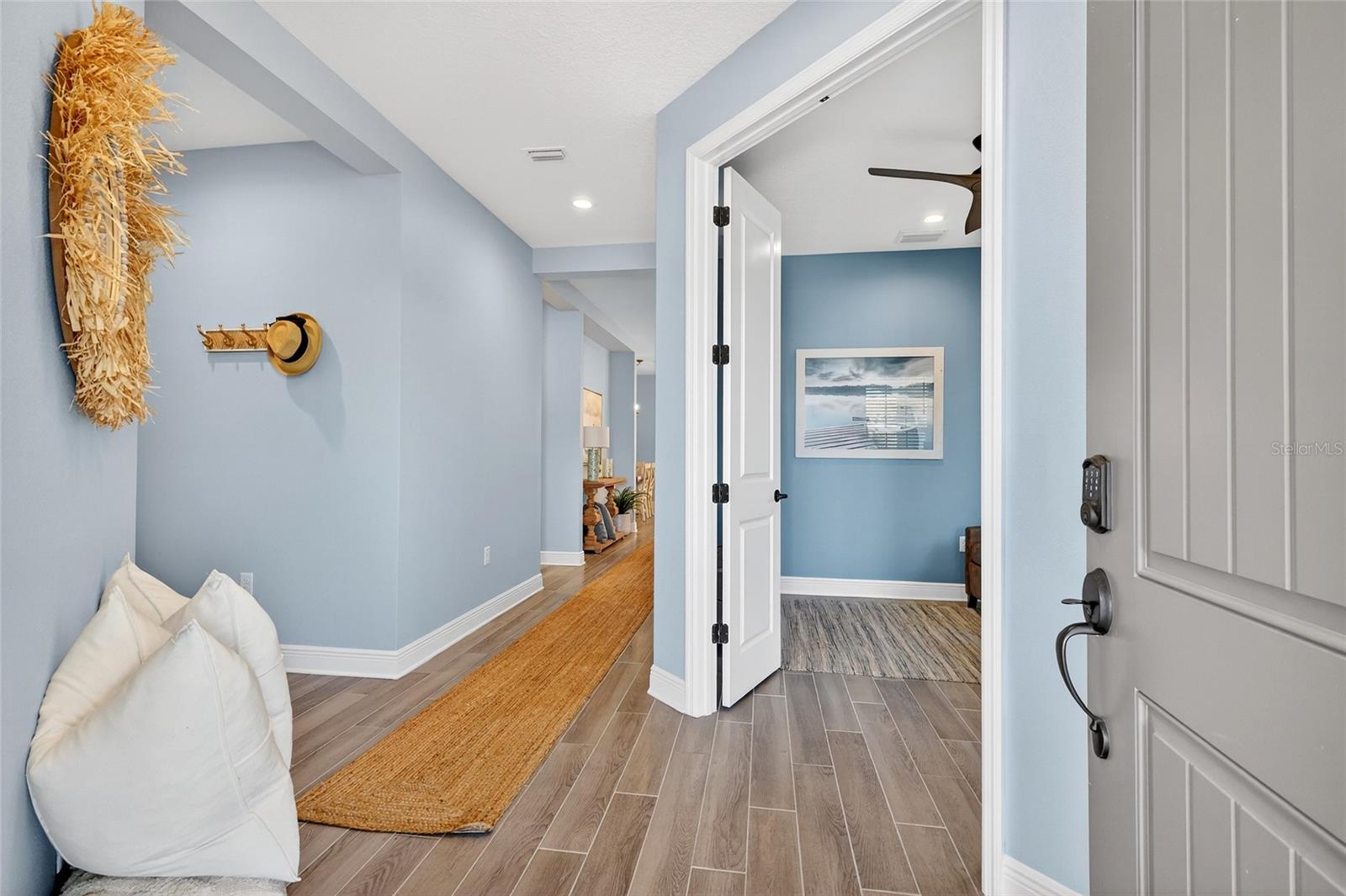 Image 6 of 62 For 12726 Aquamarine Avenue