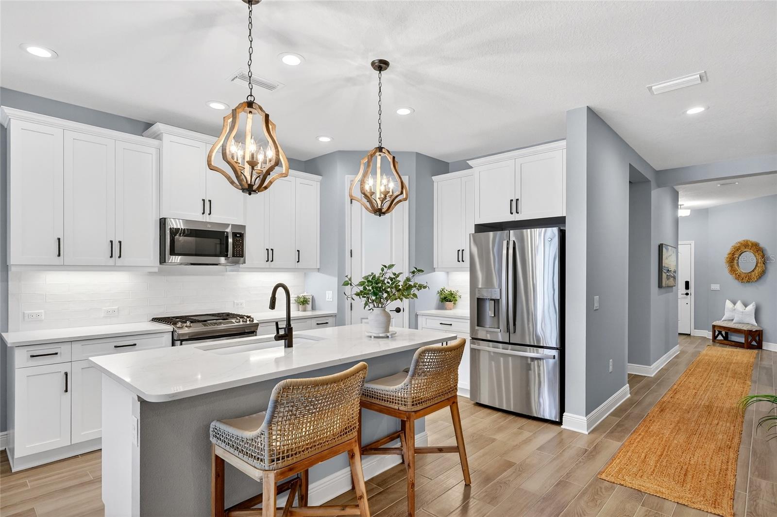 Image 9 of 62 For 12726 Aquamarine Avenue