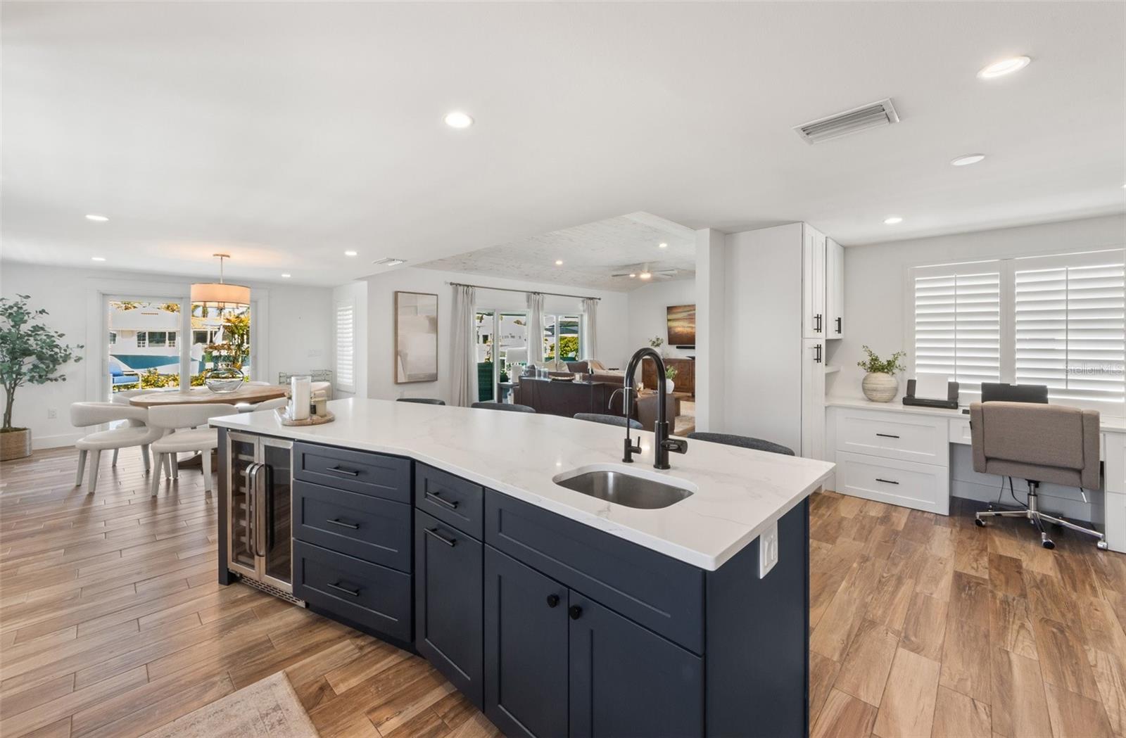 Image 10 of 49 For 625 Dundee Lane