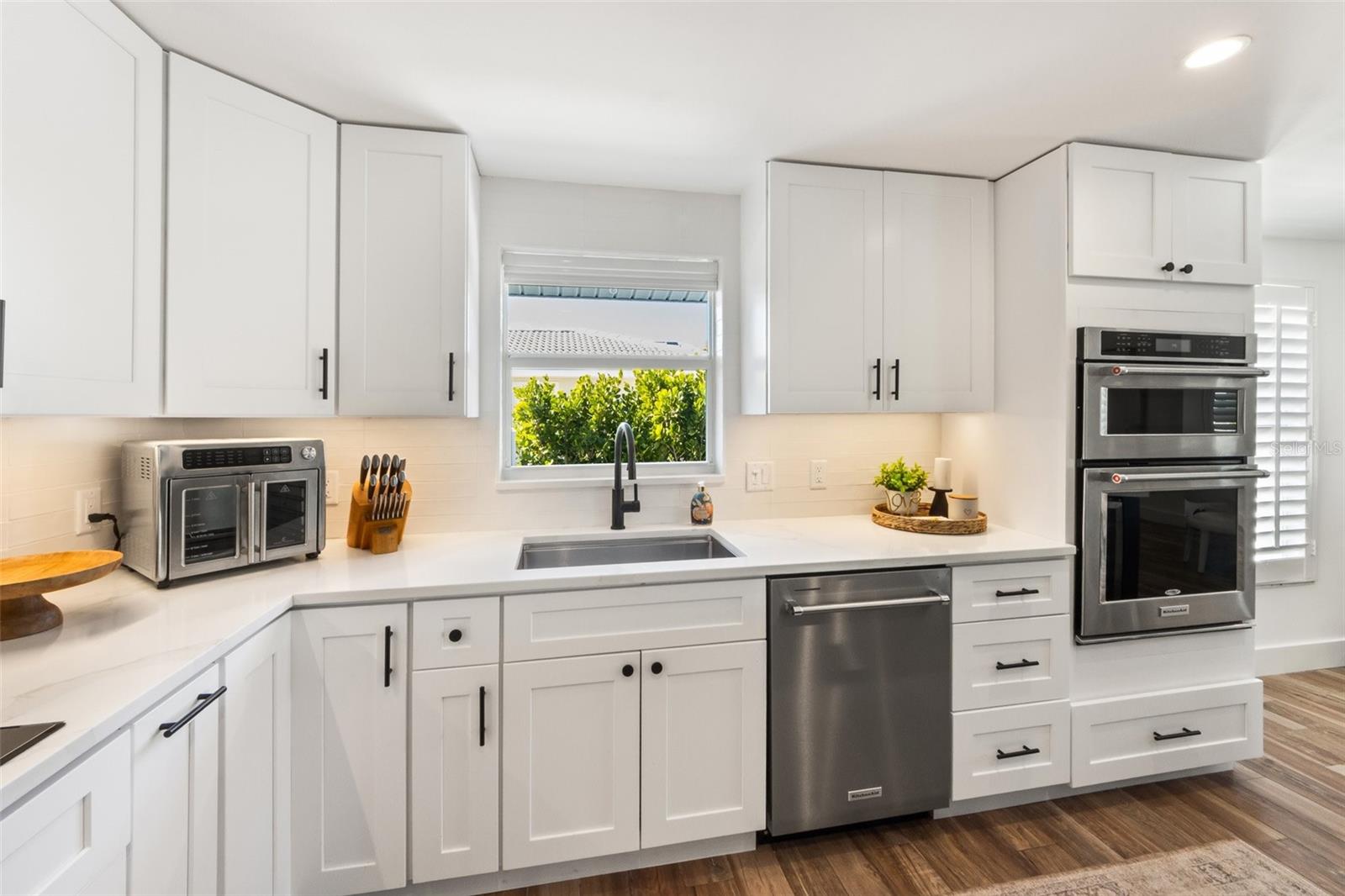 Image 11 of 49 For 625 Dundee Lane