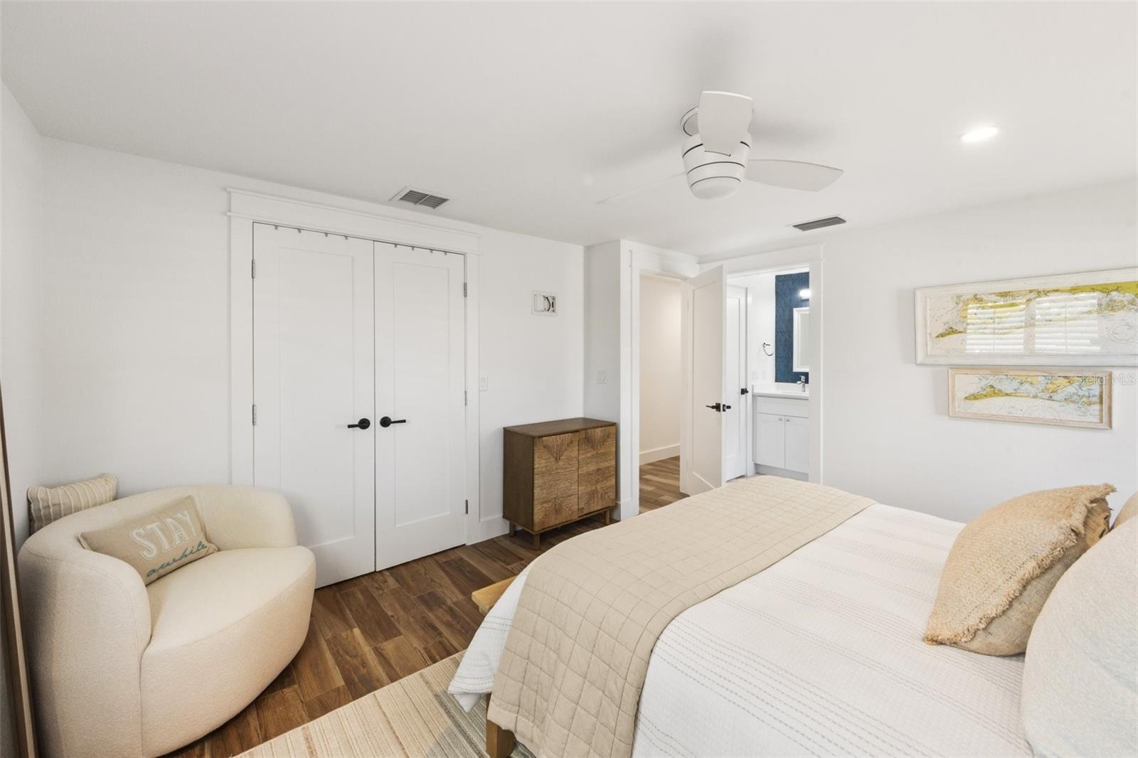 Image 18 of 49 For 625 Dundee Lane