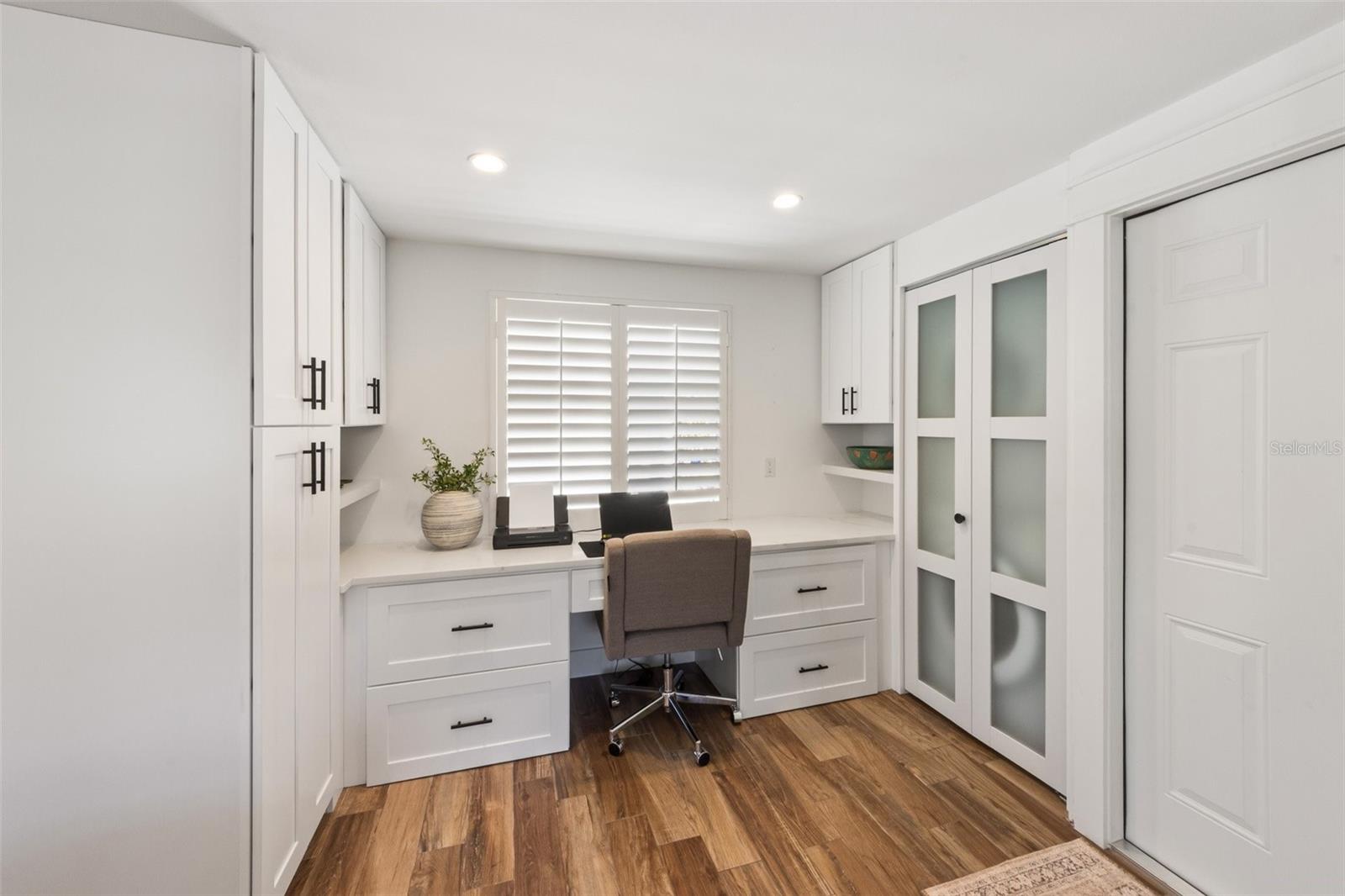 Image 21 of 49 For 625 Dundee Lane