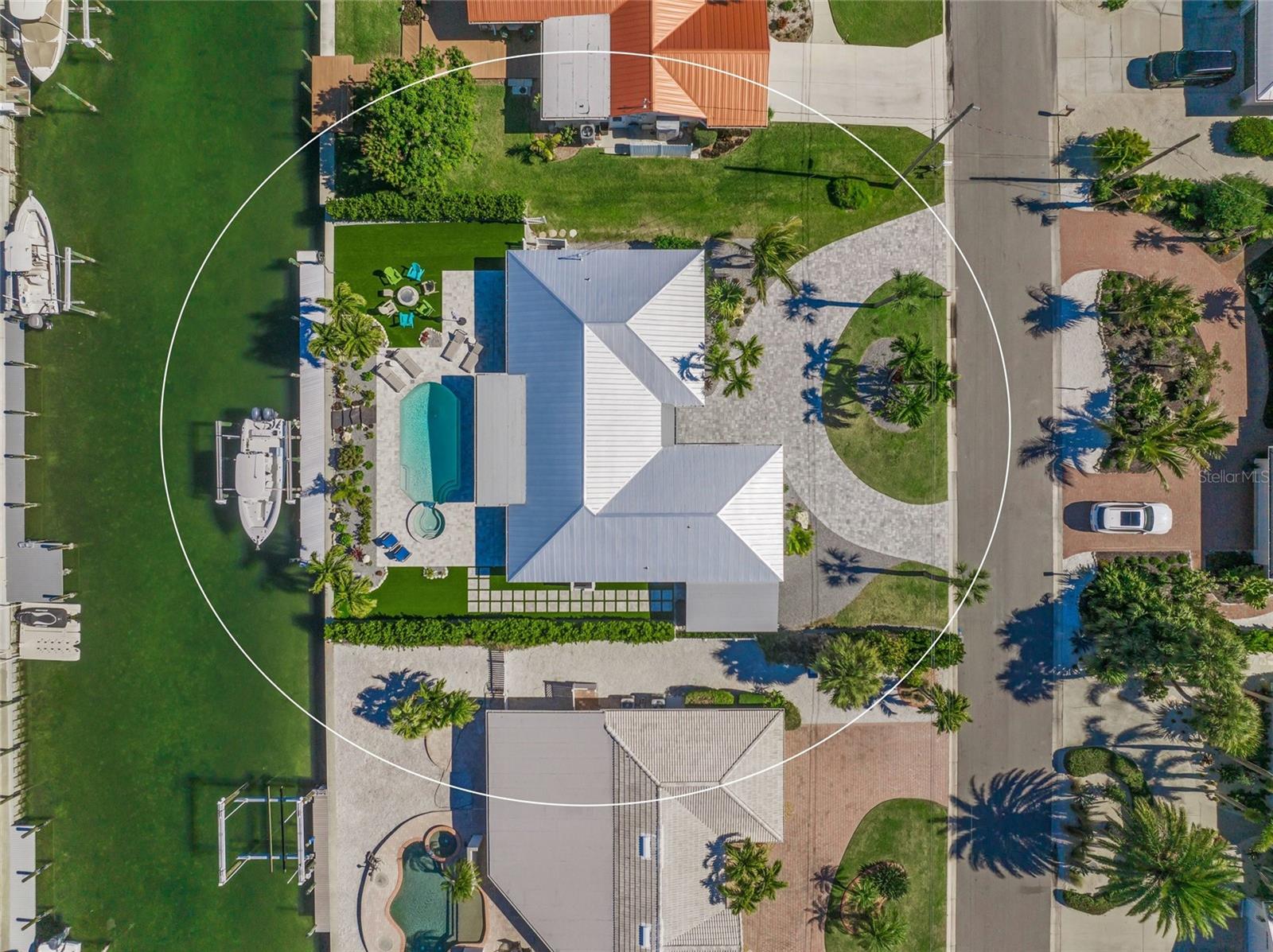 Image 33 of 49 For 625 Dundee Lane