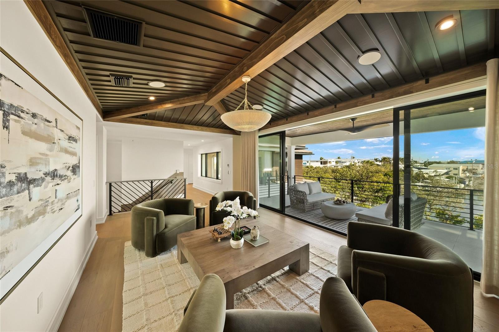 Image 25 of 46 For 821 Bay Boulevard