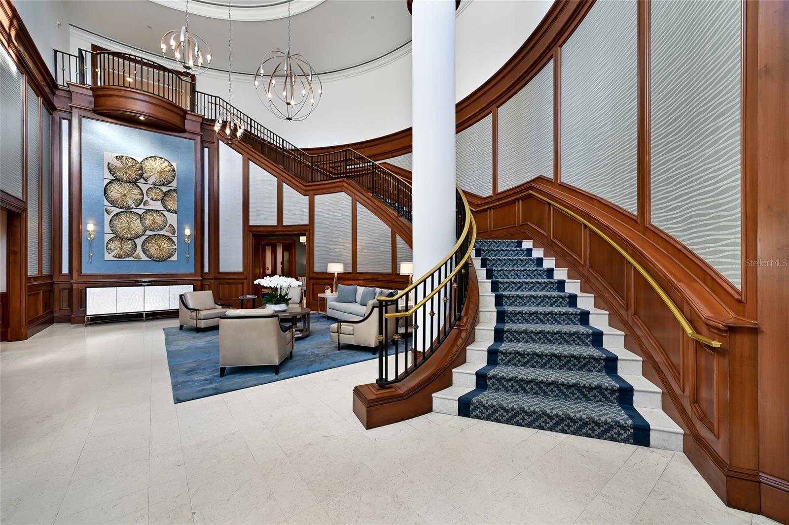 Listing photo id 46 for 1300 Benjamin Franklin Drive 809