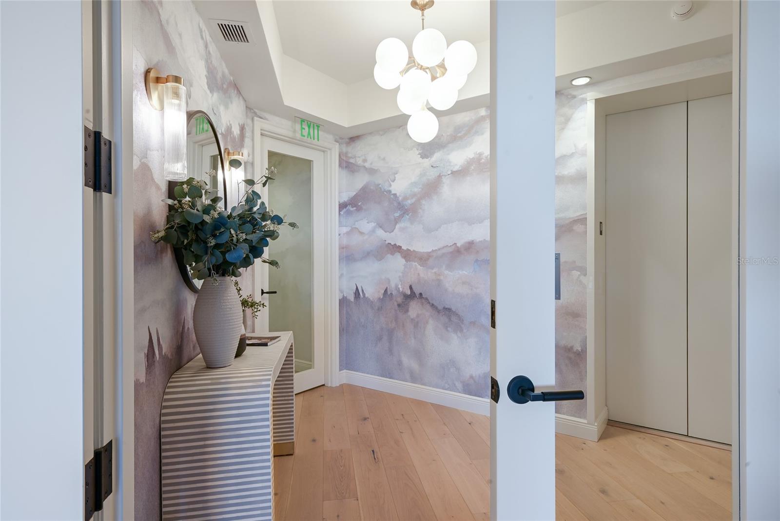 Listing photo id 4 for 1300 Benjamin Franklin Drive 809