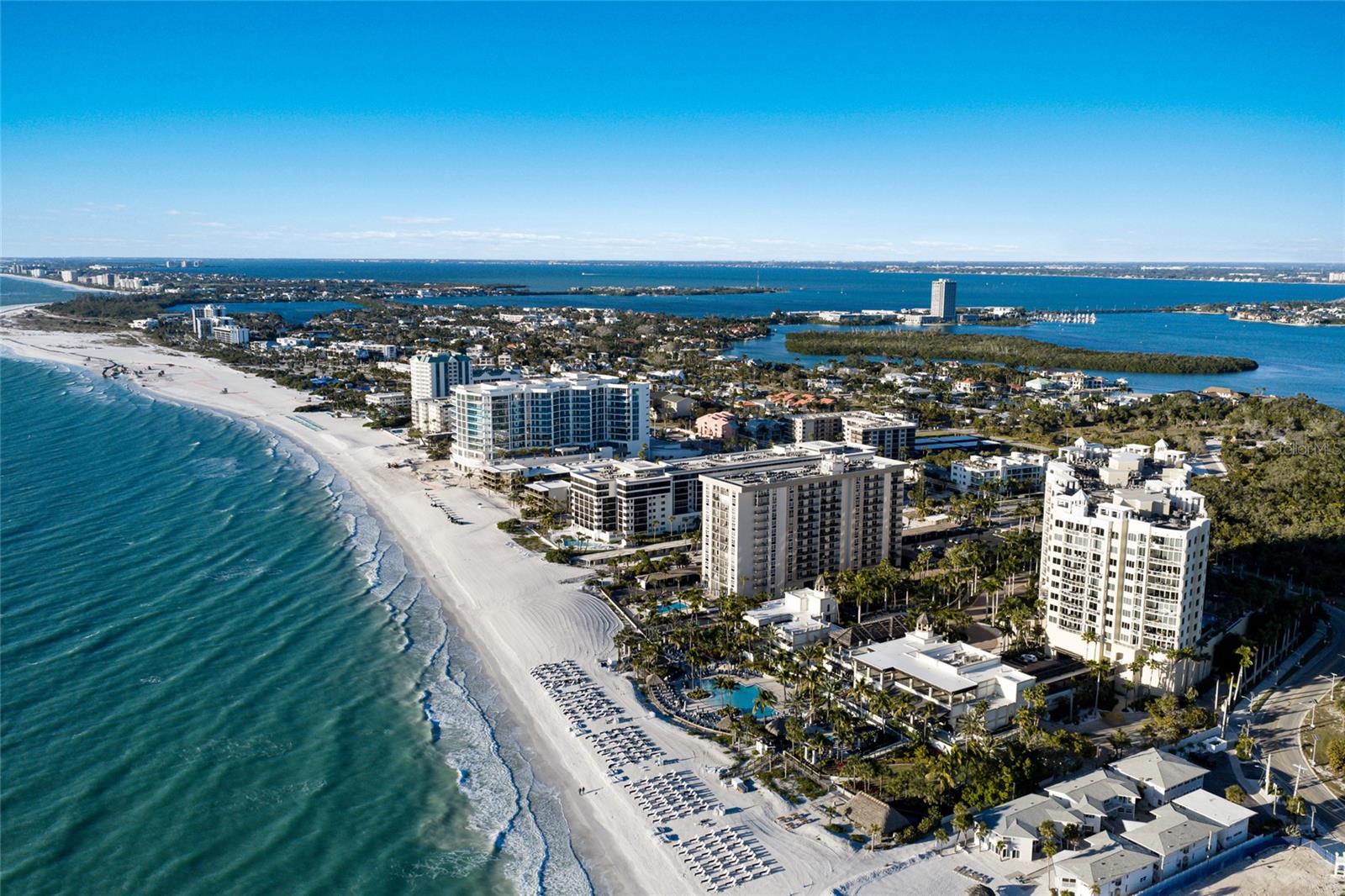 Listing photo id 61 for 1300 Benjamin Franklin Drive 809