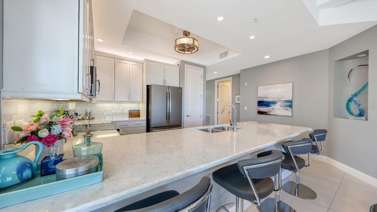 Image 13 of 67 For 10530 Boardwalk Loop 505