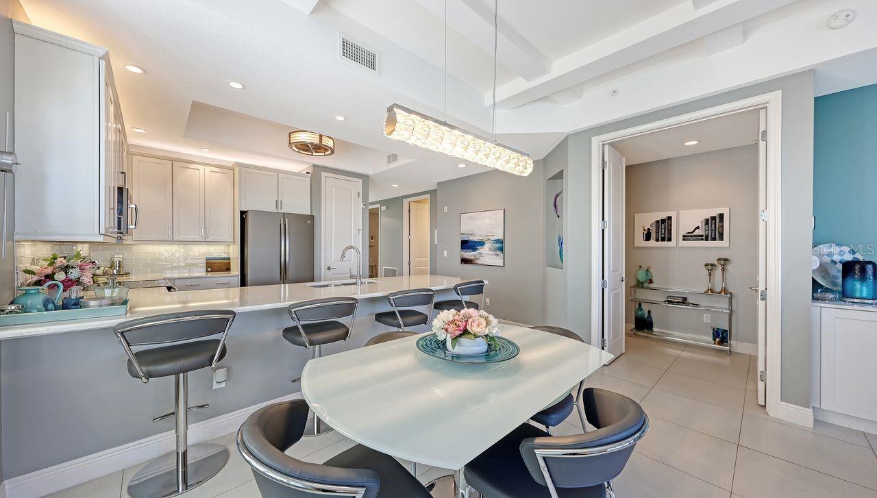 Image 15 of 67 For 10530 Boardwalk Loop 505