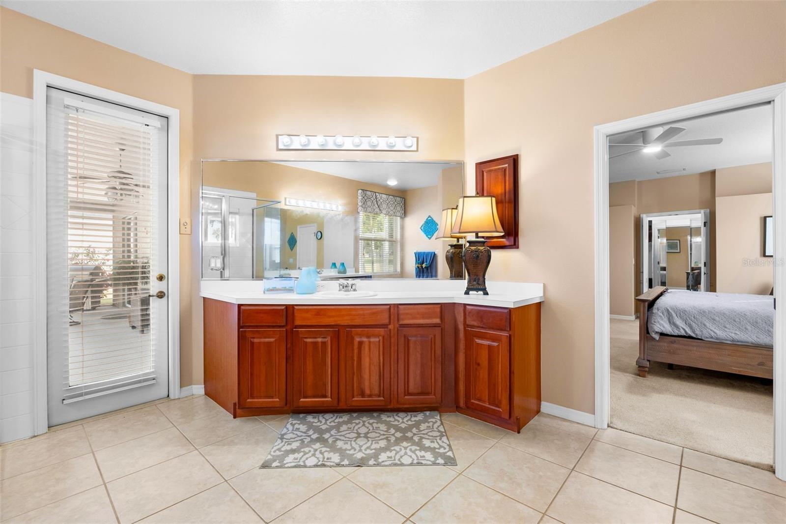 Image 18 of 28 For 6226 Ikes Cabin Court