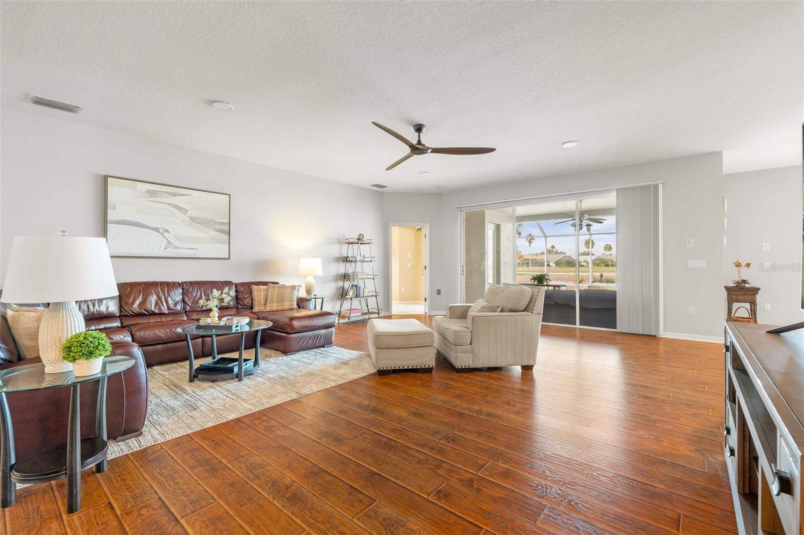 Image 6 of 28 For 6226 Ikes Cabin Court