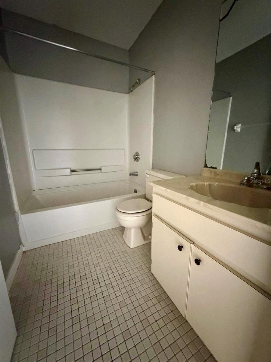 Image 9 of 23 For 3103 Riverside Drive B