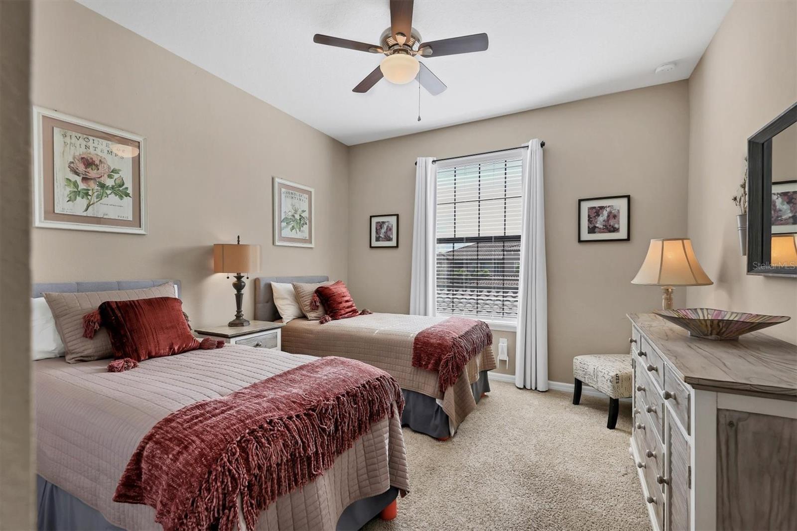 Image 27 of 76 For 13719 Messina Loop 202