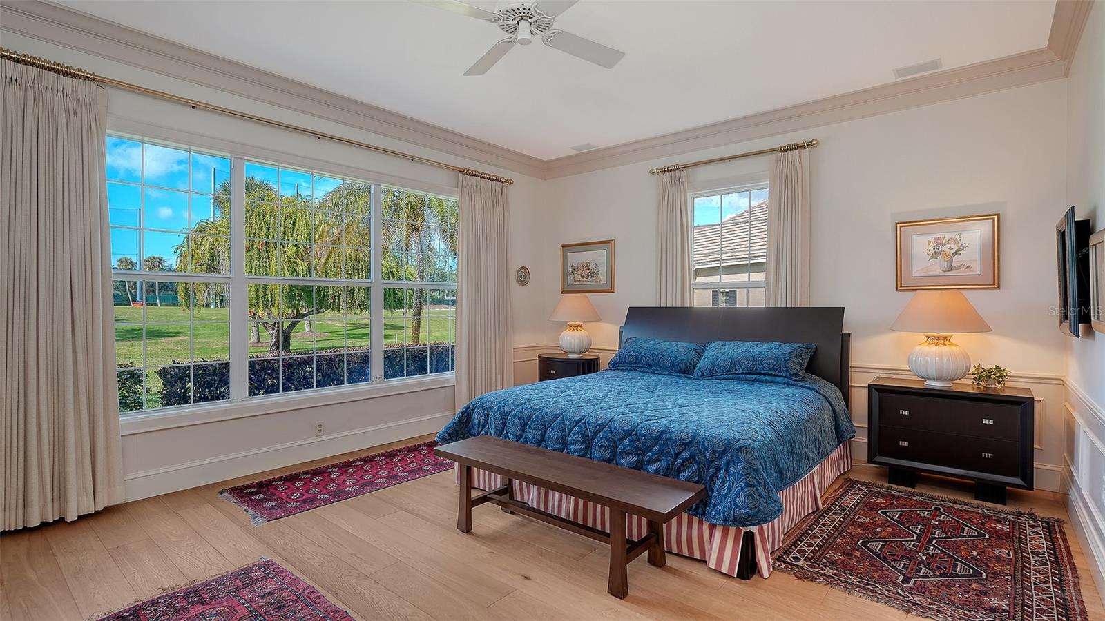 Image 19 of 93 For 227 Saint James Park