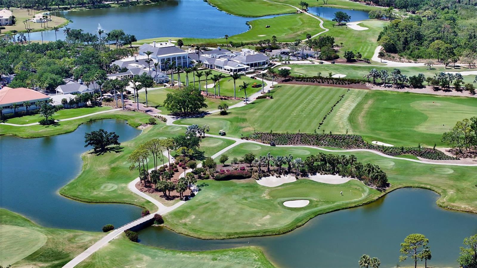 Image 39 of 93 For 227 Saint James Park