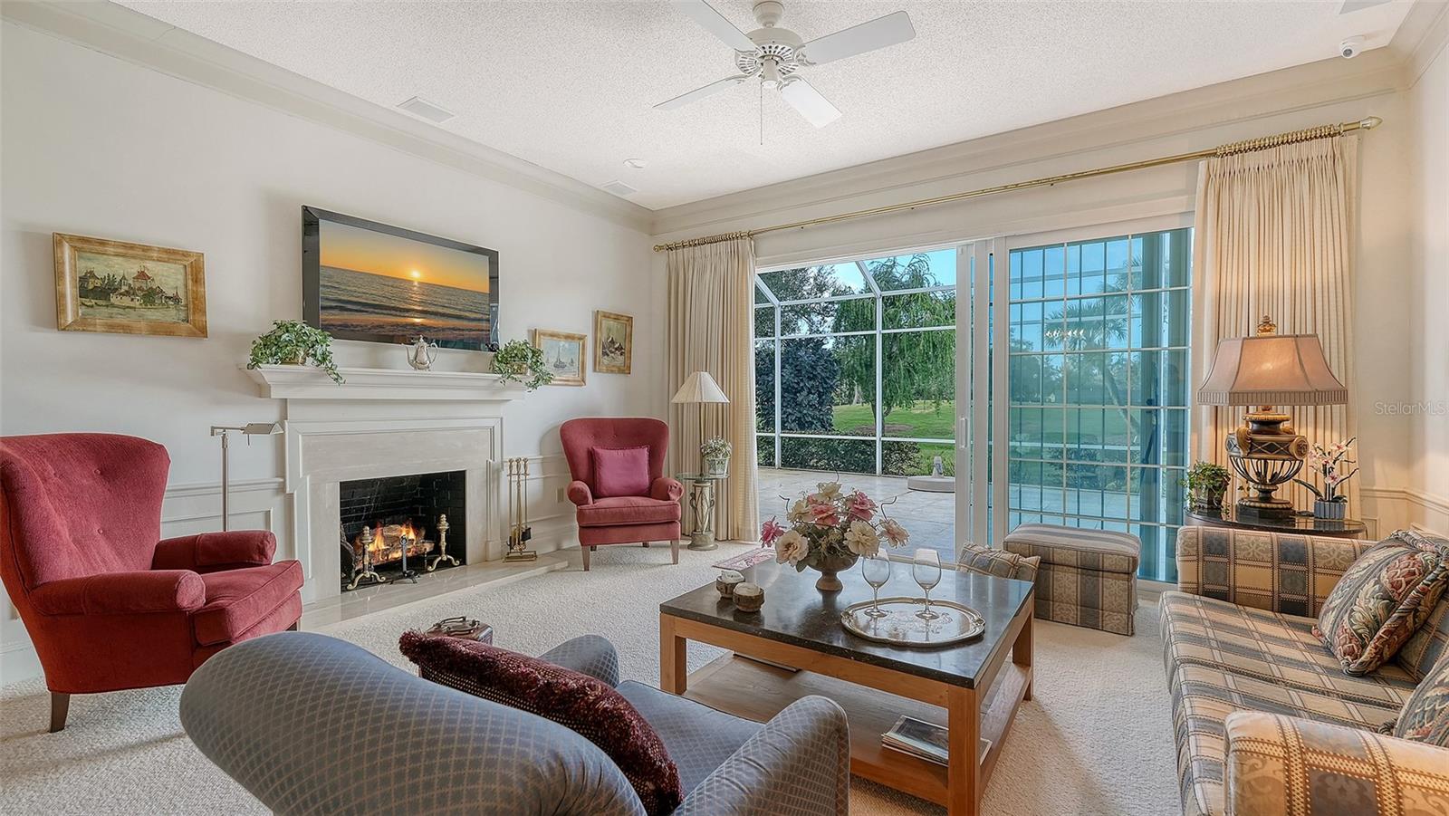 Image 8 of 93 For 227 Saint James Park