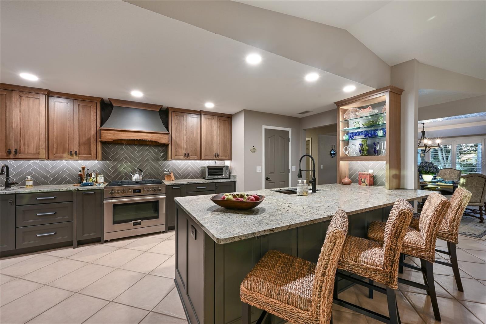 Image 12 of 55 For 312 64th Street Court Nw