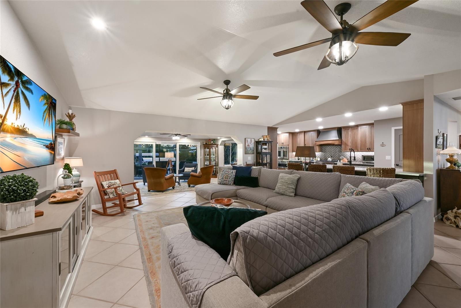 Image 8 of 55 For 312 64th Street Court Nw