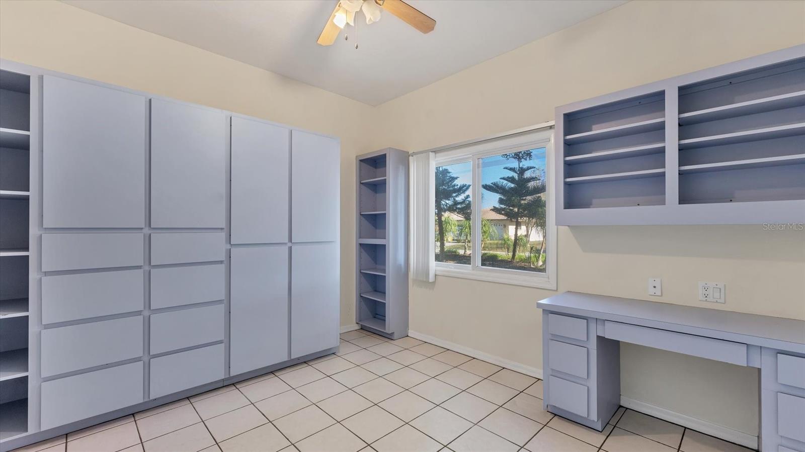 Image 32 of 47 For 467 Ingres Drive