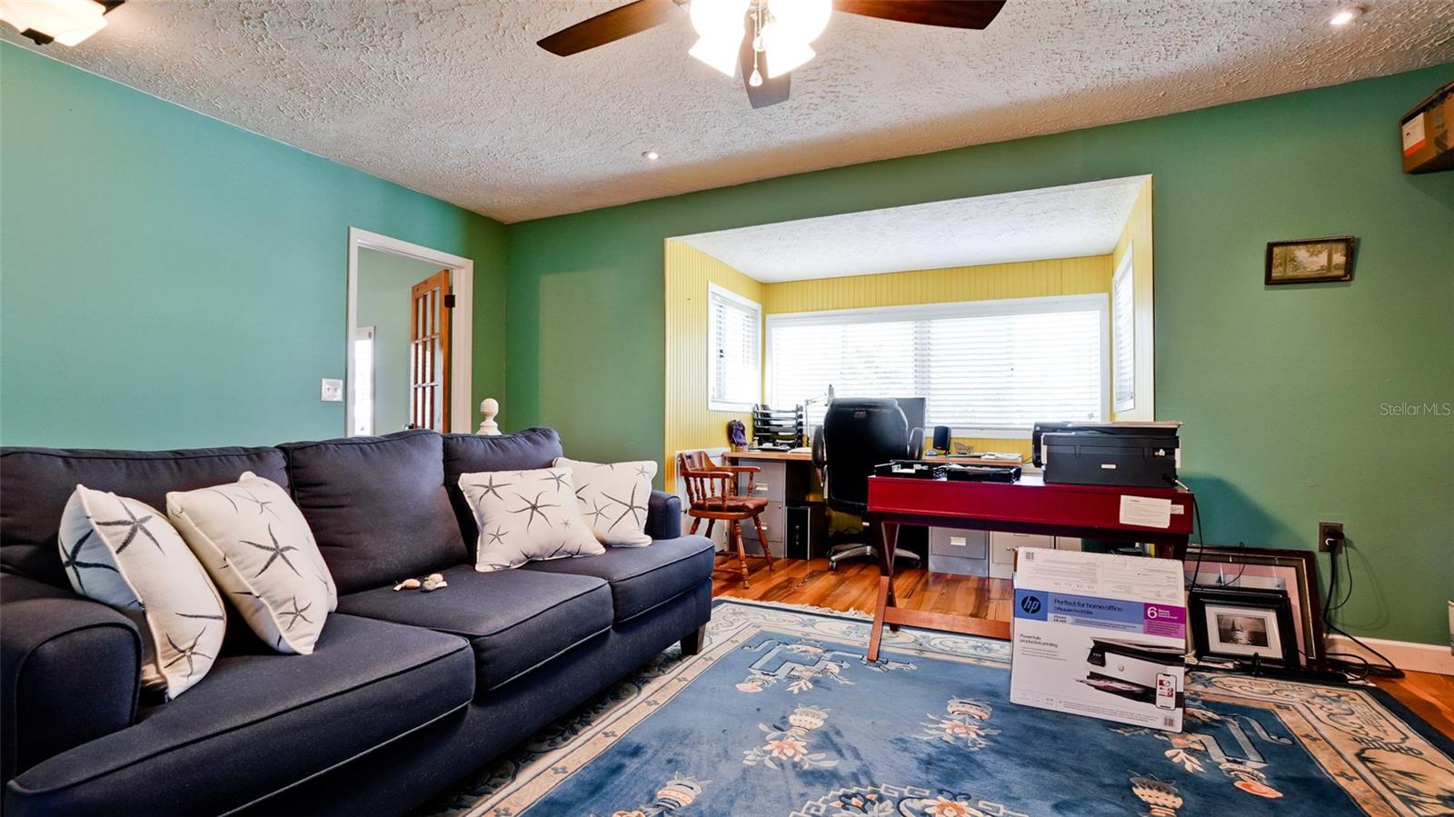 Image 20 of 38 For 3 Columbia Street