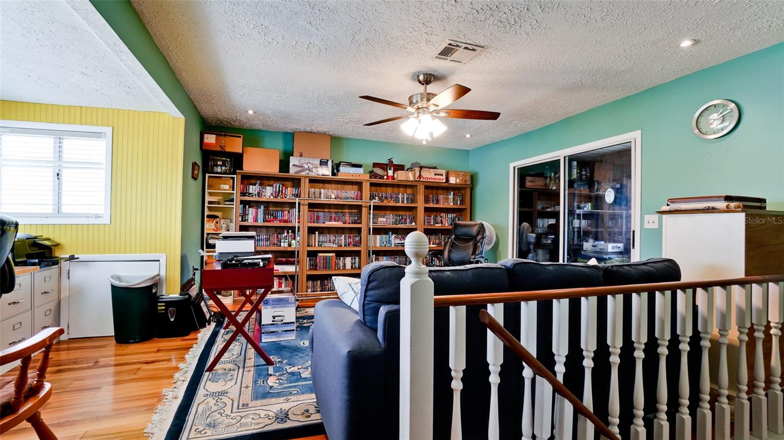 Image 21 of 38 For 3 Columbia Street