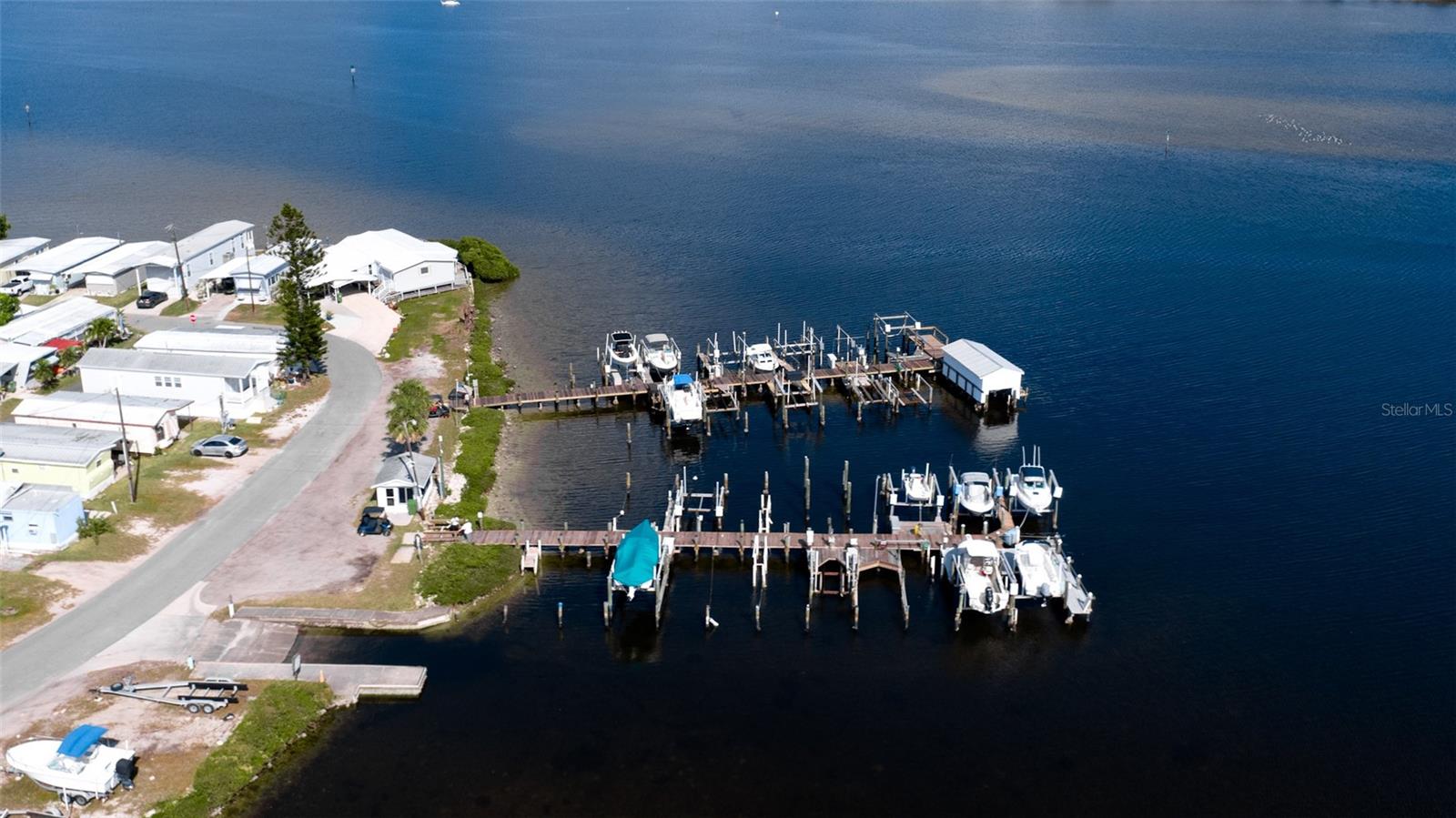 Image 31 of 38 For 3 Columbia Street