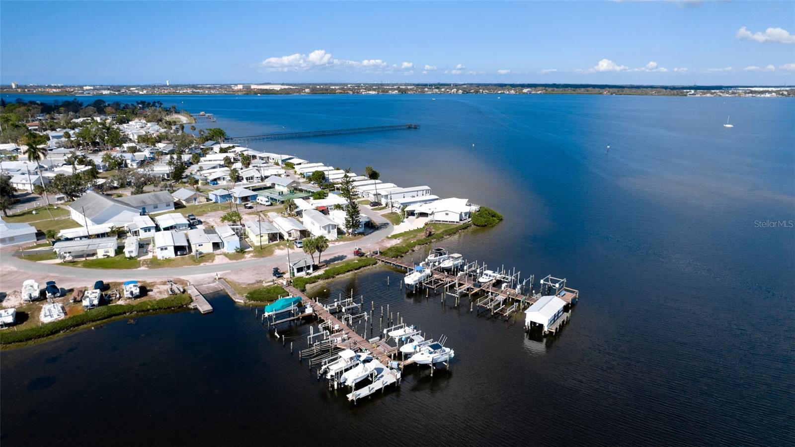 Image 32 of 38 For 3 Columbia Street