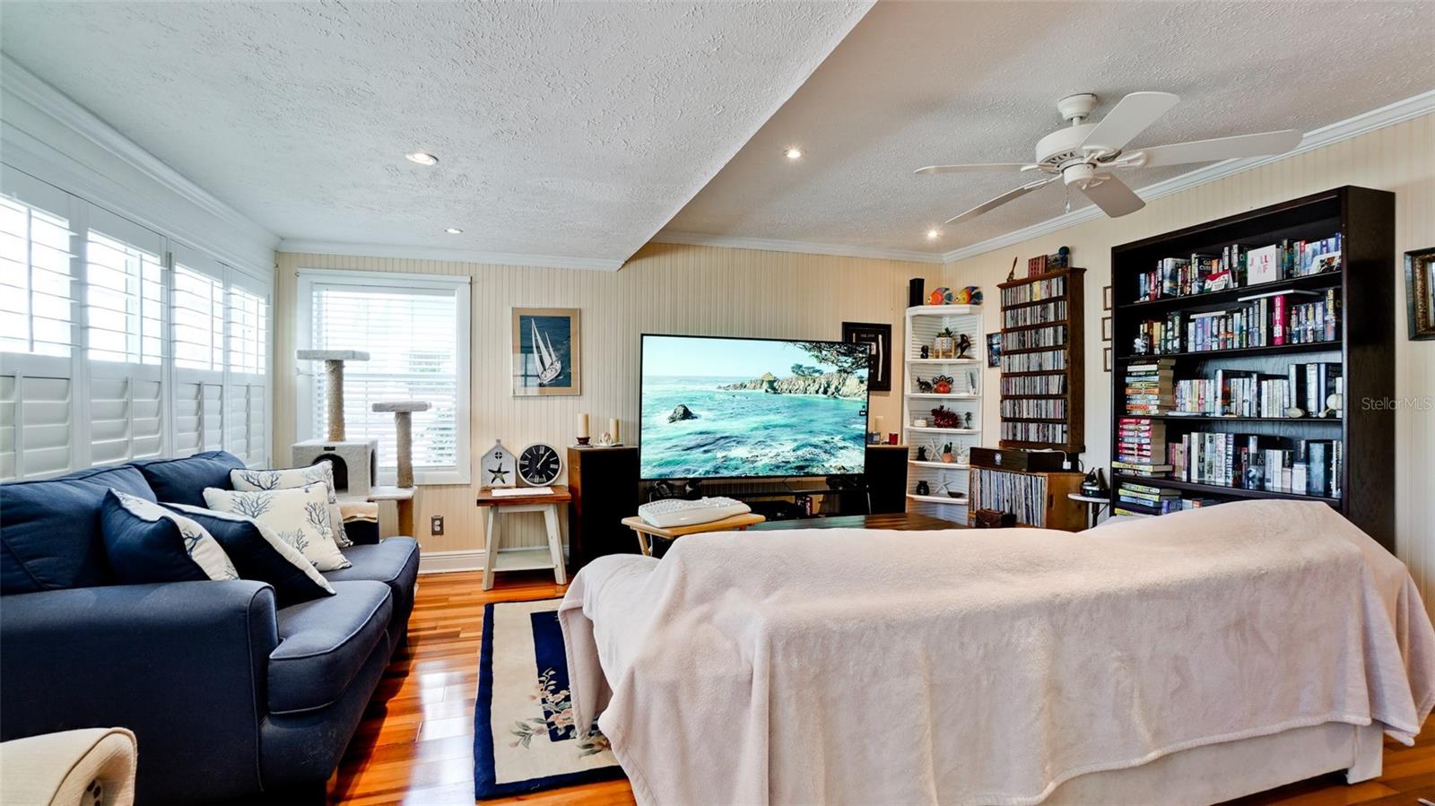 Image 5 of 38 For 3 Columbia Street