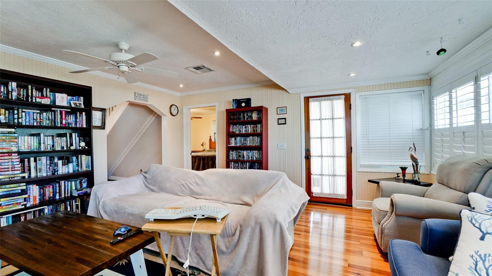 Image 7 of 38 For 3 Columbia Street