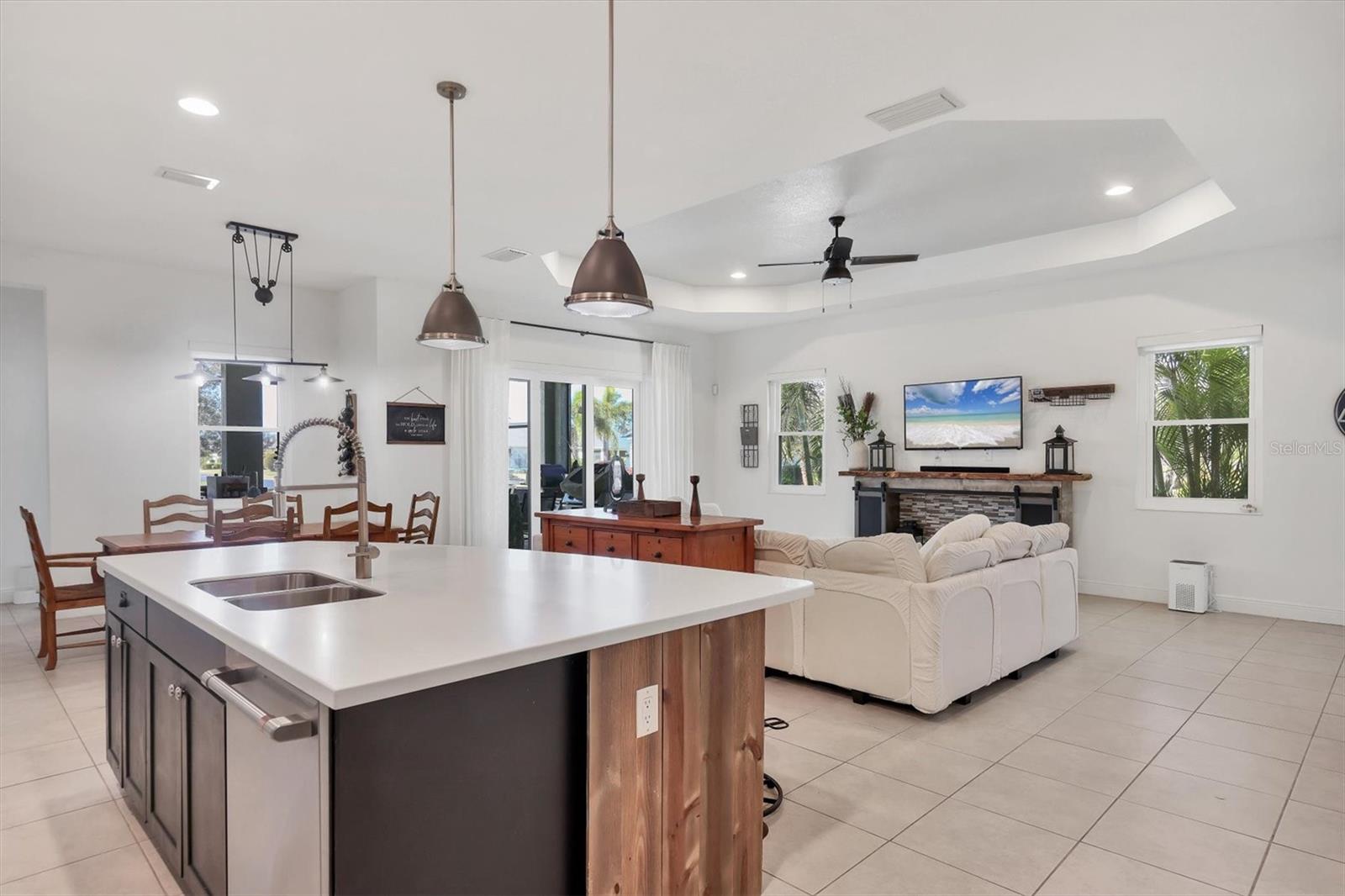 Image 10 of 37 For 2006 Red Lake Run