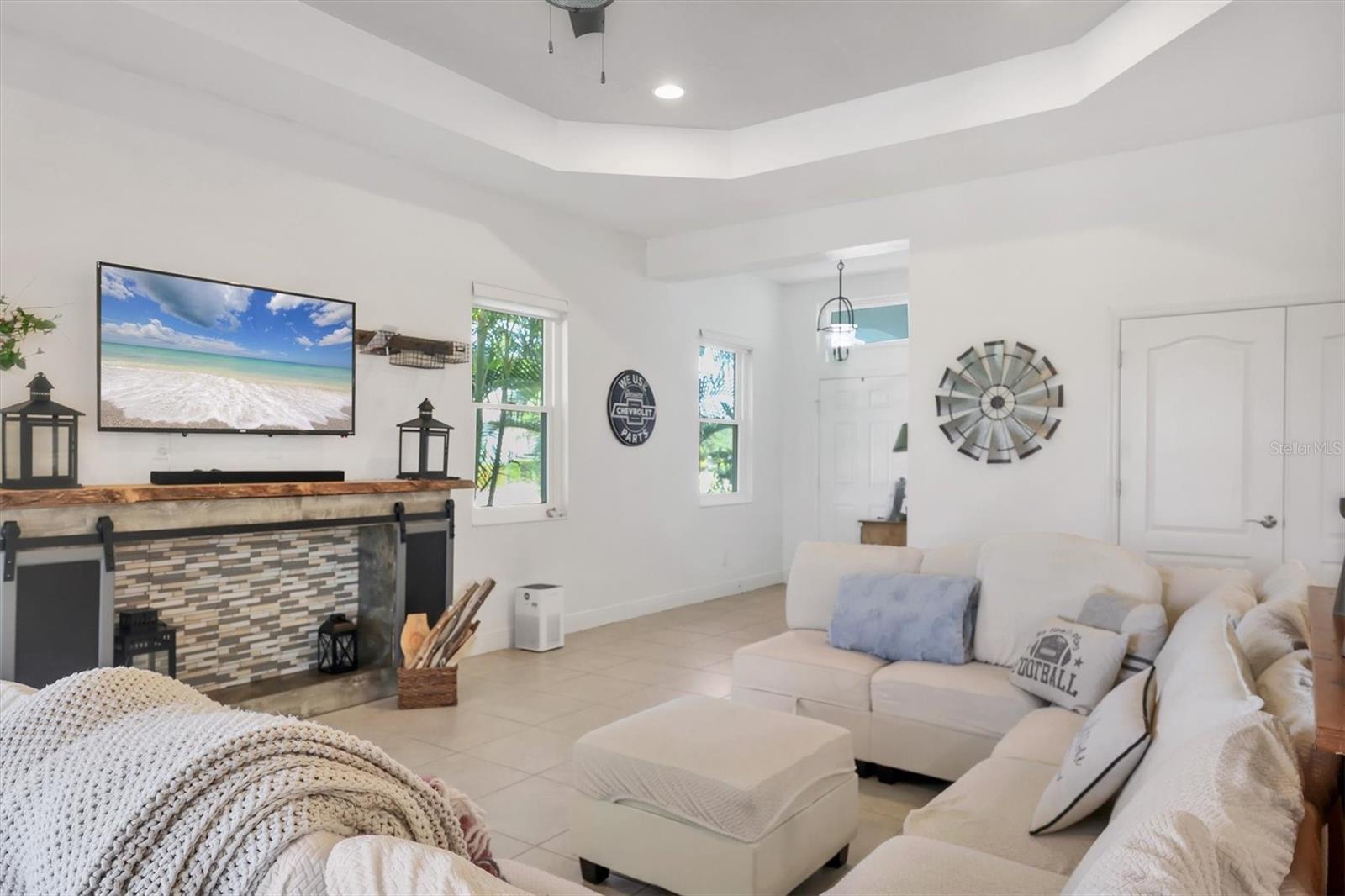 Image 6 of 37 For 2006 Red Lake Run