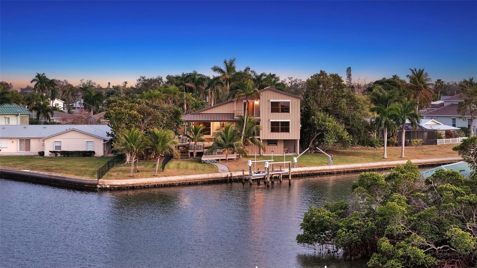 Image 2 of 75 For 4367 Pompano Lane