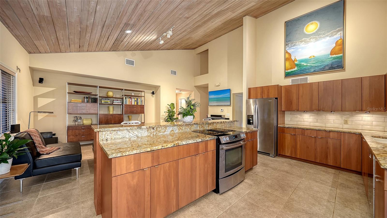 Image 23 of 75 For 4367 Pompano Lane