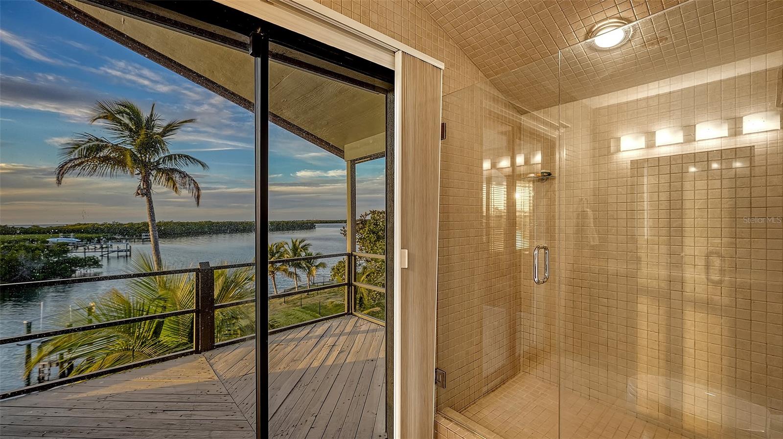 Image 31 of 75 For 4367 Pompano Lane